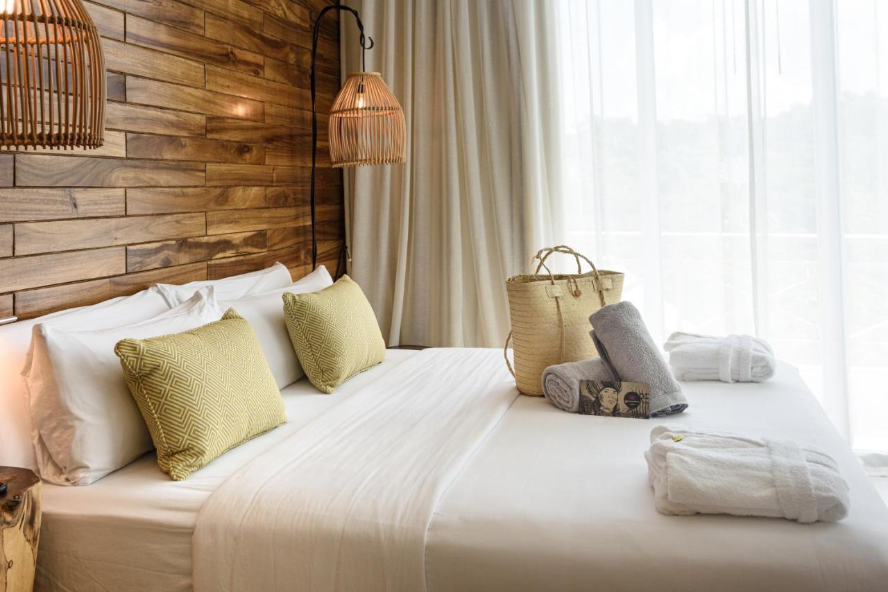 Saman Boutique Hotel By Mint Лас Теренас Екстериор снимка